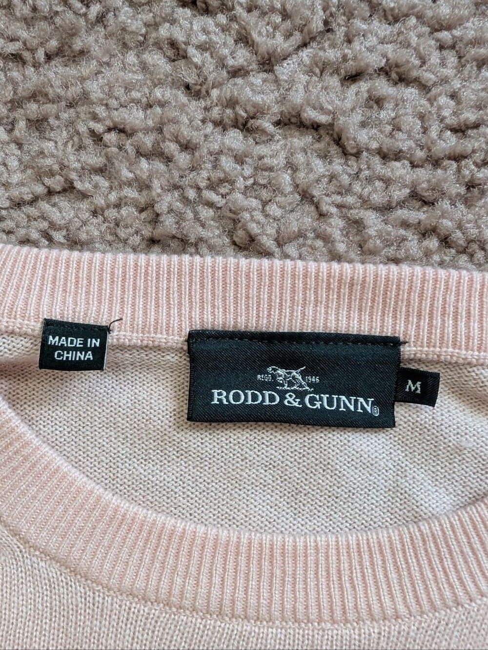 Rodd & Gunn Mens Blush Pink Merino Wool Cashmere Crewneck Sweater Size Medium - Picture 5 of 9